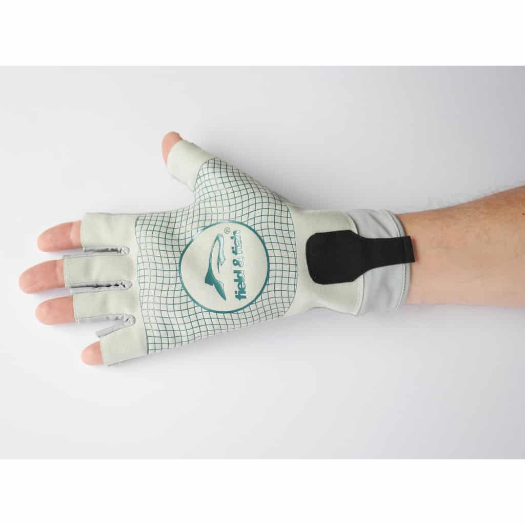 Gants Field and Fish waterGloves